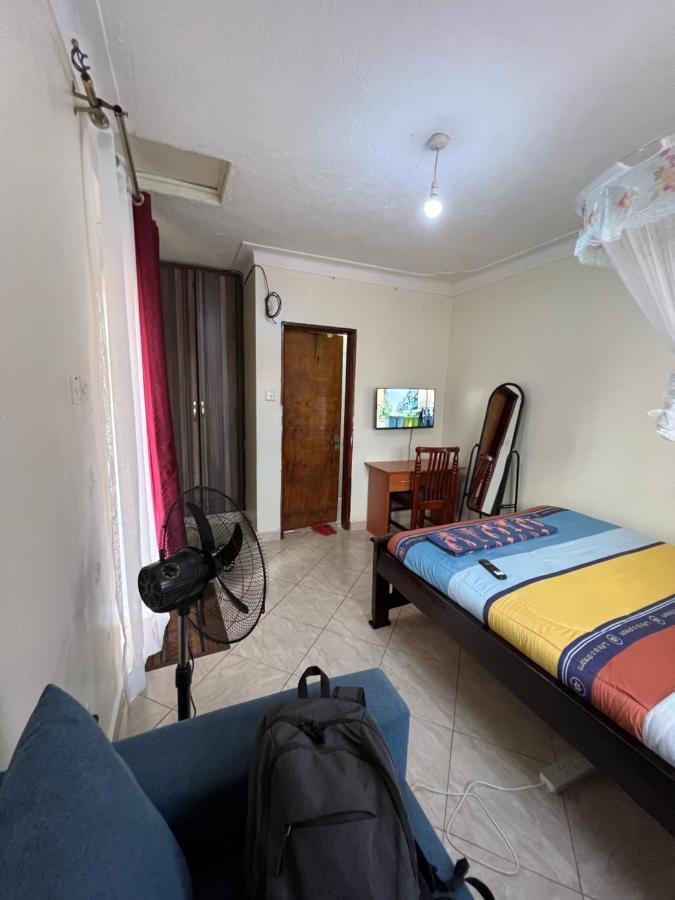 Lark Suites -Bukoto Kampala Exterior foto